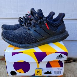 Adidas UltraBOOST 4.0 DNA size 9.5